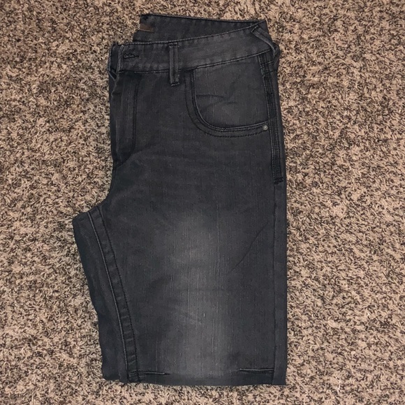 🔴 Straight Fit Mens Denim Jeans with Knee Darts - Picture 2 of 8